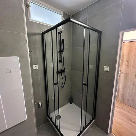 公寓 Bb-centrum4 班斯卡-比斯特里察